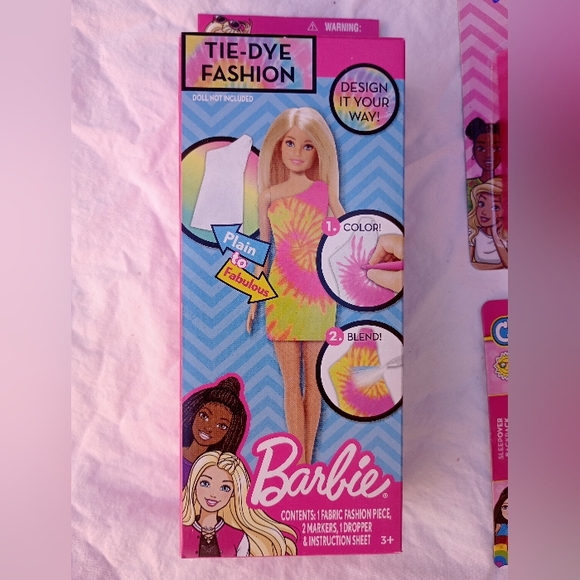 Barbie Accessory Set Design it your way Purses Sleepover Backpack Gift Toy - Picture 2 of 8